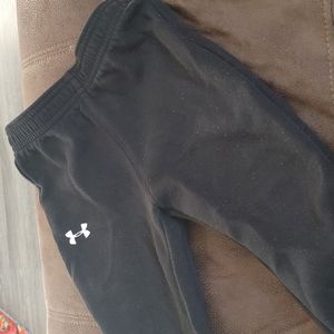 Black underarmour sweats for toddlers